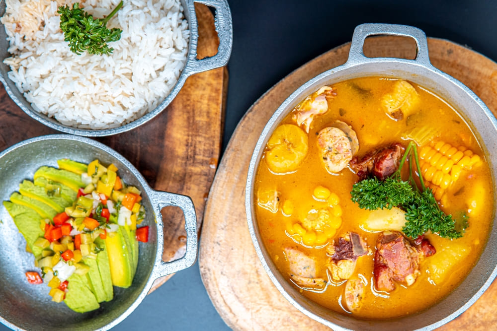 Sancocho Dominicano : le plat national de la République dominicaine
